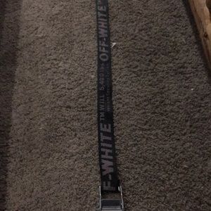 Off-white belt